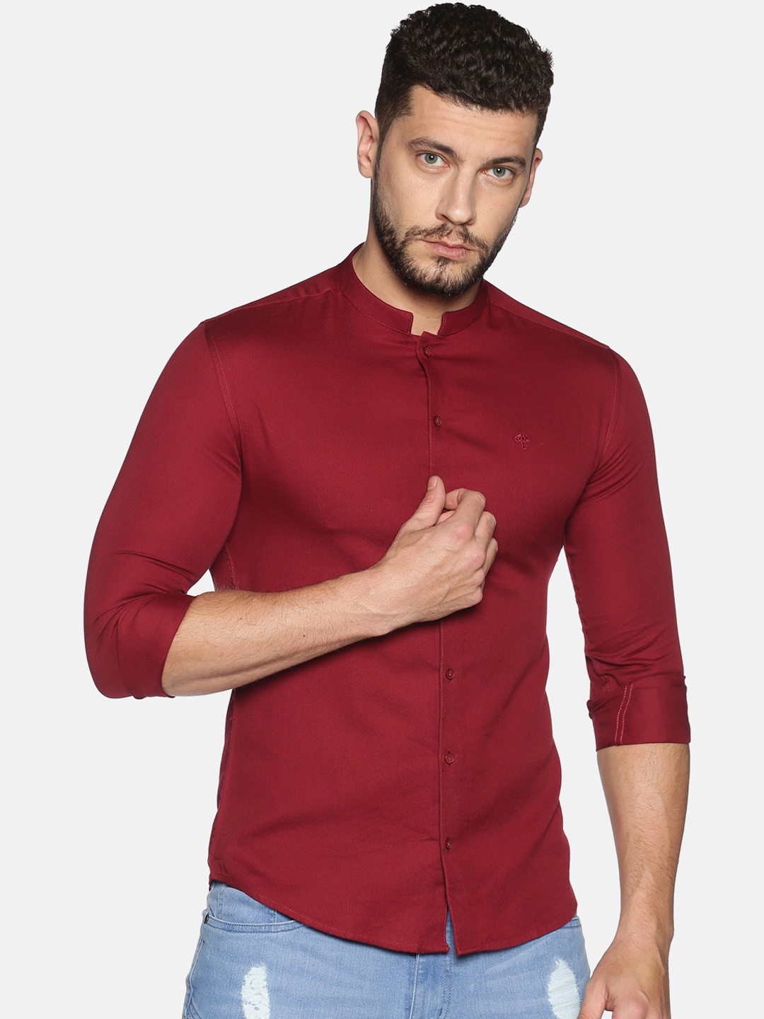 

SHOWOFF Men Maroon Slim Fit Solid Casual Shirt
