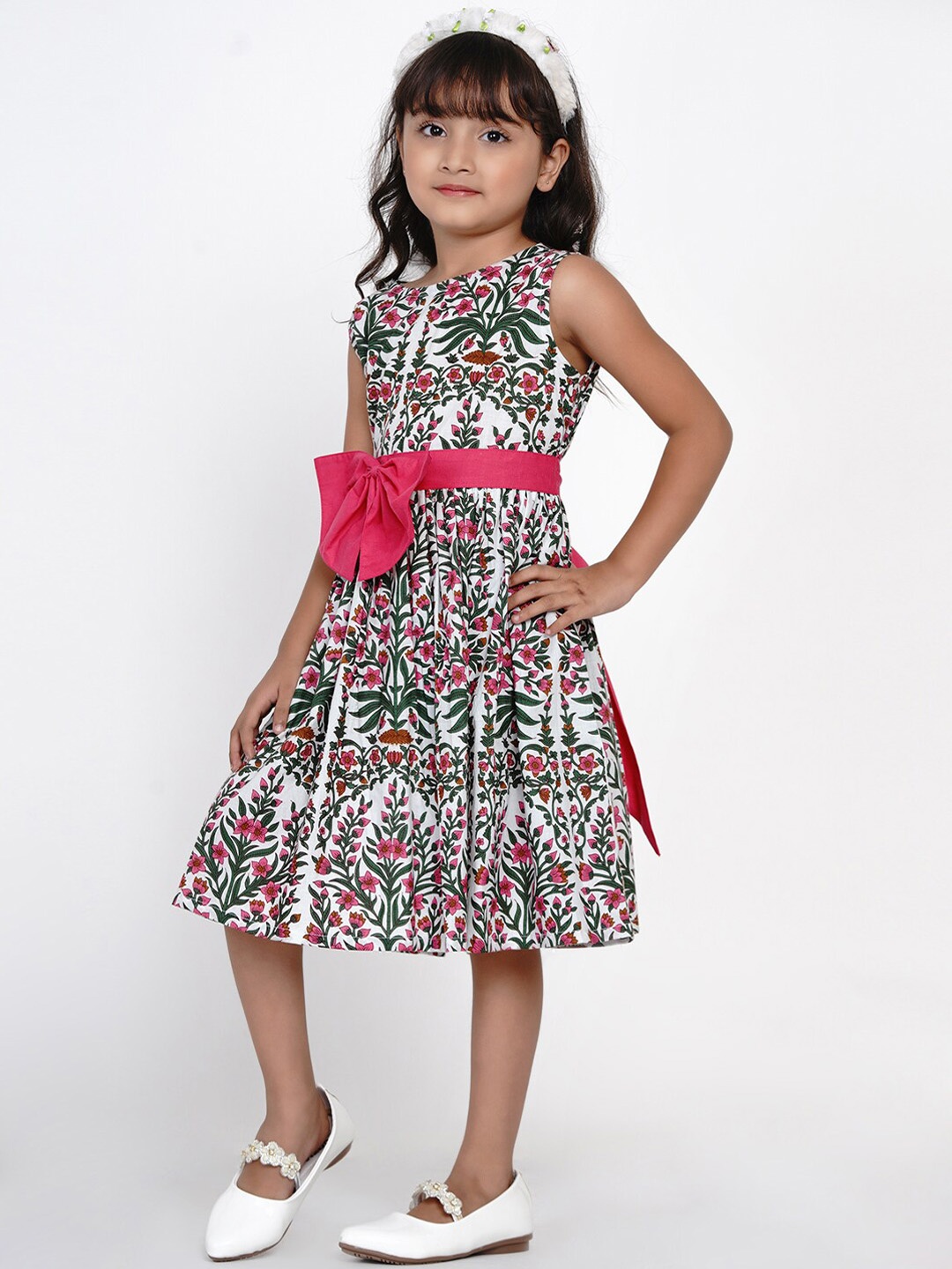 Bitiya by Bhama Girls Multicoloured Printed Fit and Flare Dress, Multi