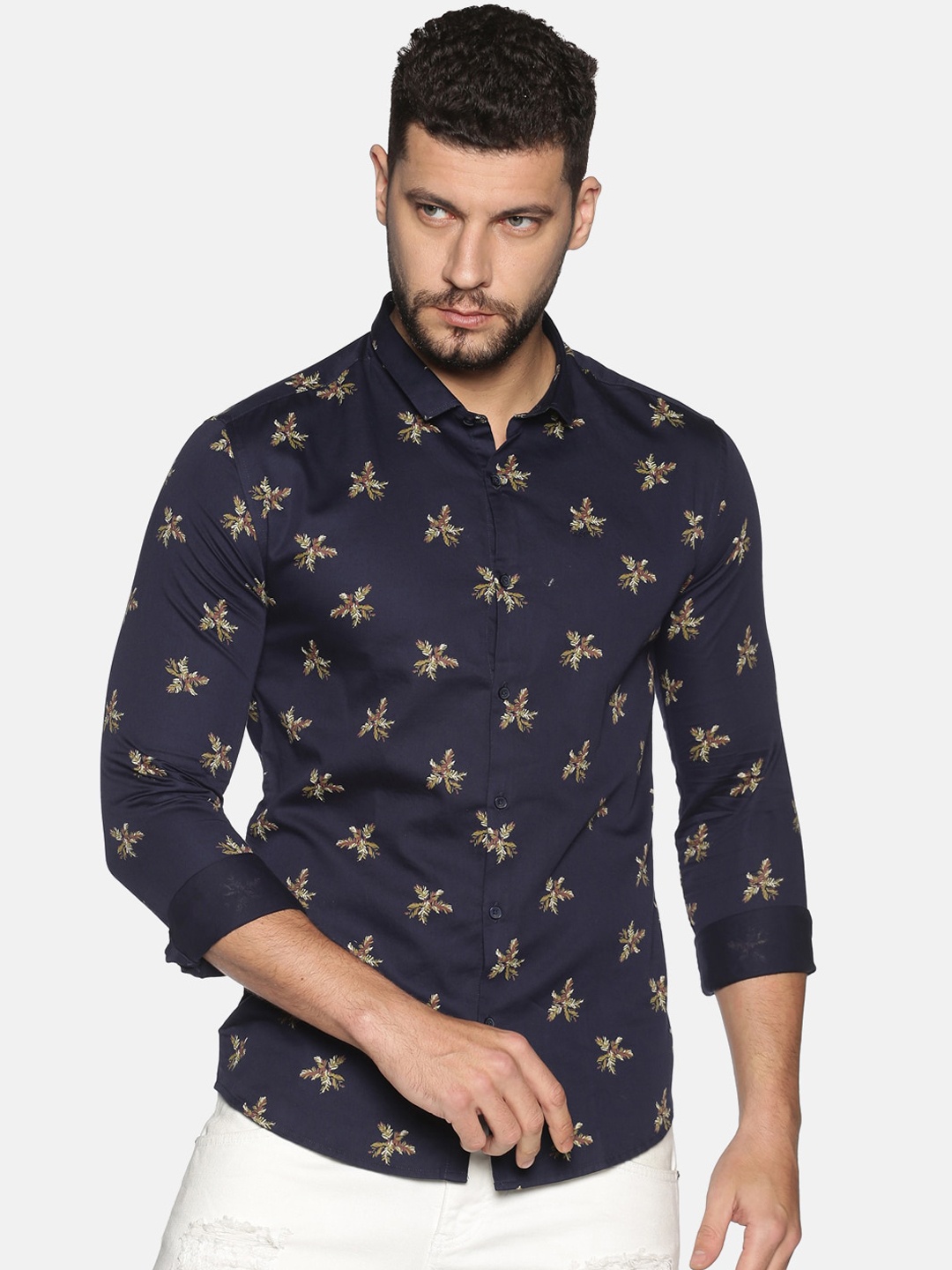 

SHOWOFF Men Navy Blue Slim Fit Printed Casual Shirt