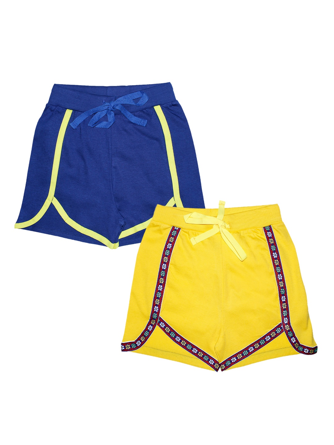 

KiddoPanti Girls Pack Of 2 Solid Regular Fit Cotton Regular Shorts, Yellow