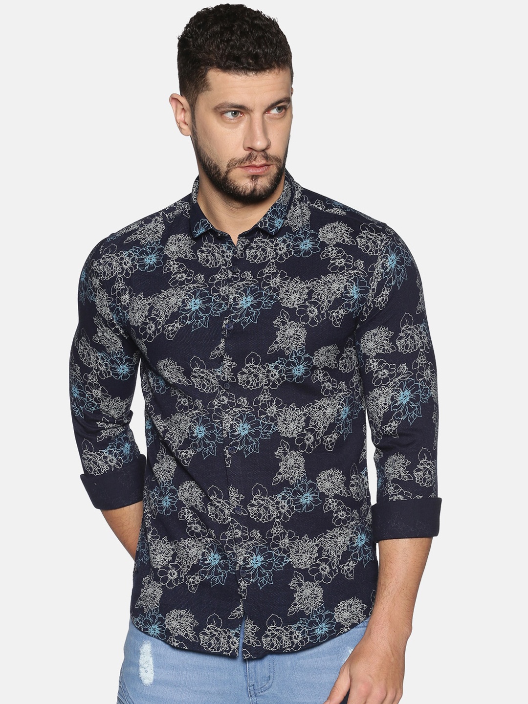 SHOWOFF Men Navy Blue & Off-White Slim Fit Printed Casual Shirt