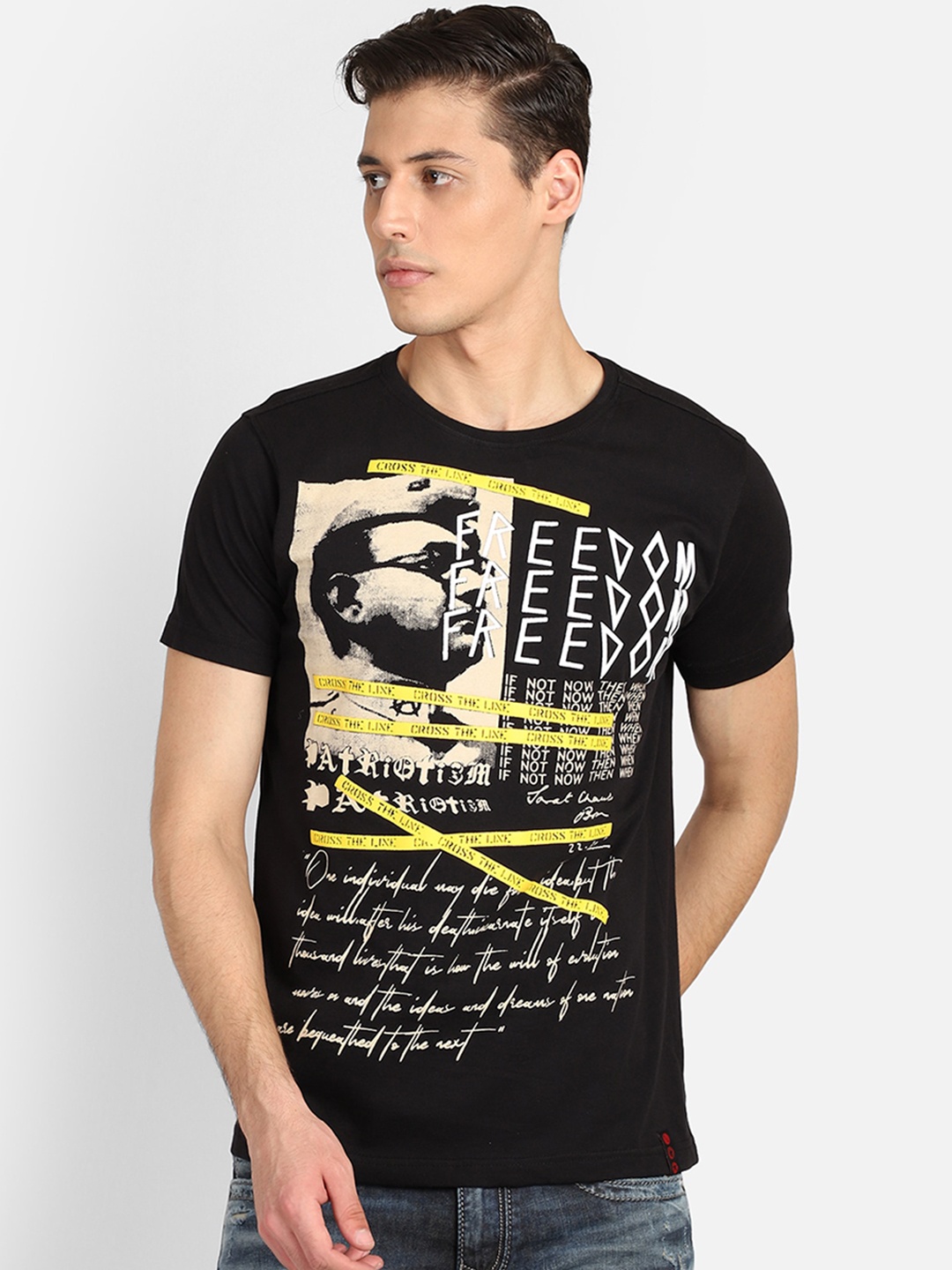 

PUNK Men Black Printed Round Neck T-shirt