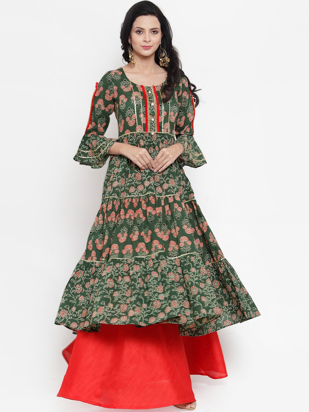 

Get Glamr Women Green Floral Printed Bell Sleeves Kurta