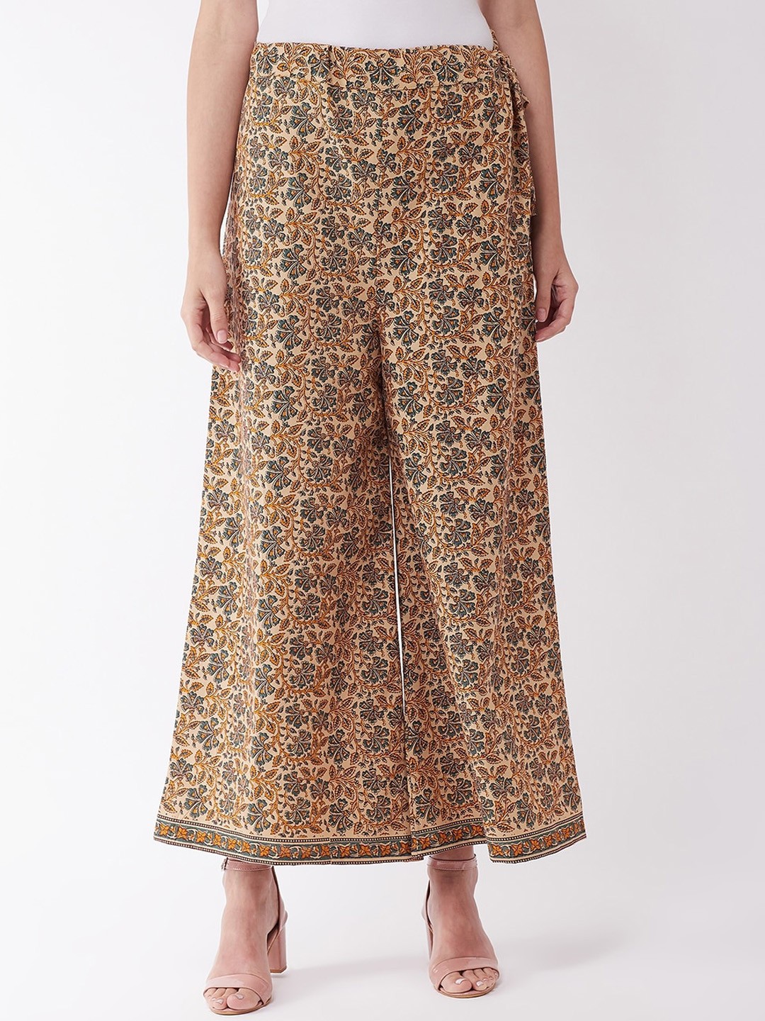 

InWeave Women Brown & Black Printed Wide Leg Palazzos