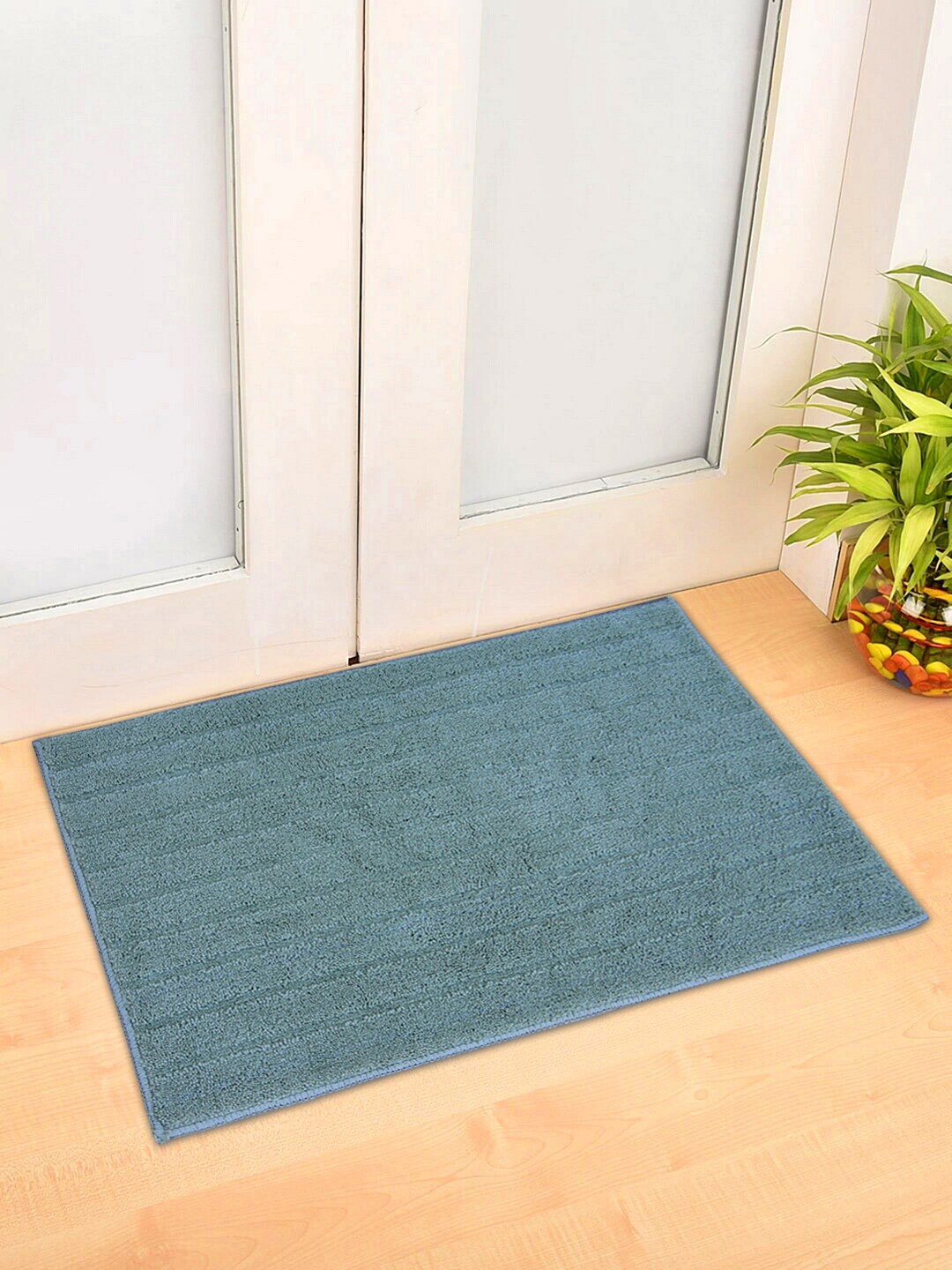 

Ariana Set Of 2 Striped Micro Plush Bath Rugs, Camel brown