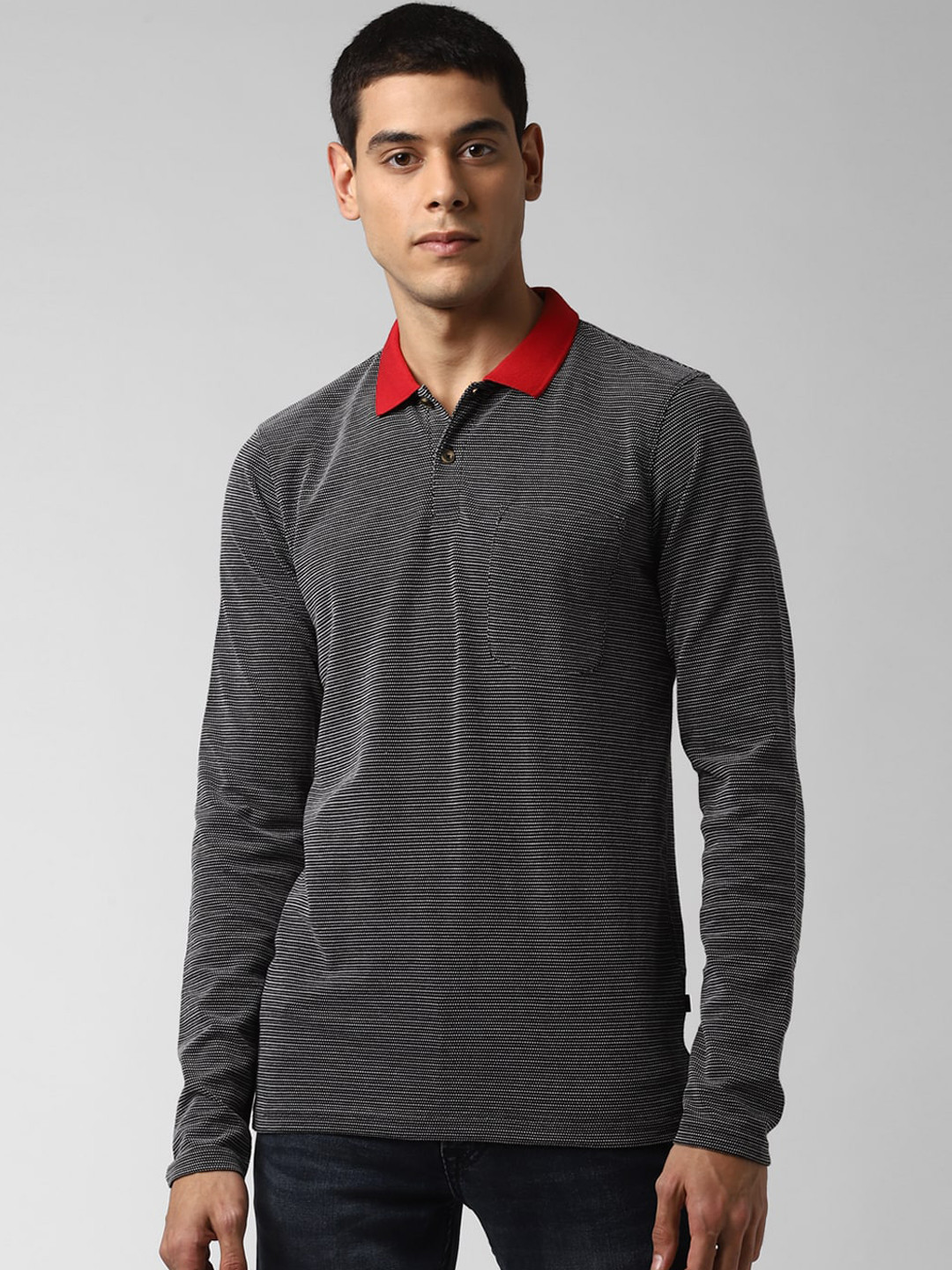 

Peter England Casuals Men Grey Polo Collar Slim Fit T-shirt