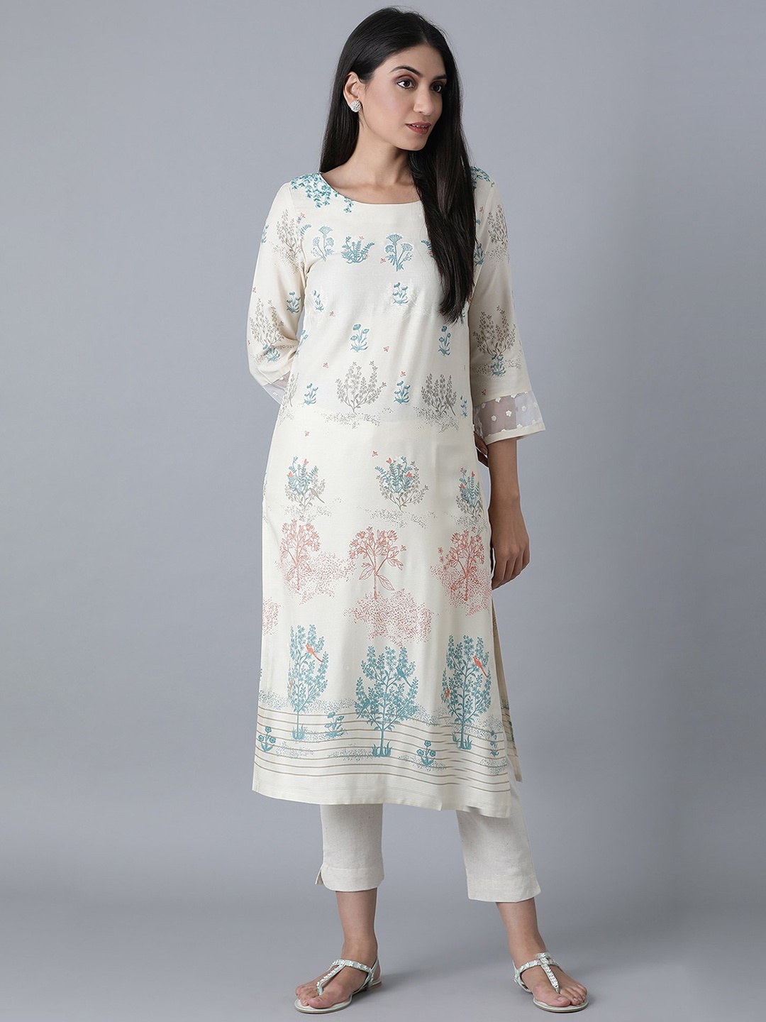 

W Women Off White Floral Printed Kurta