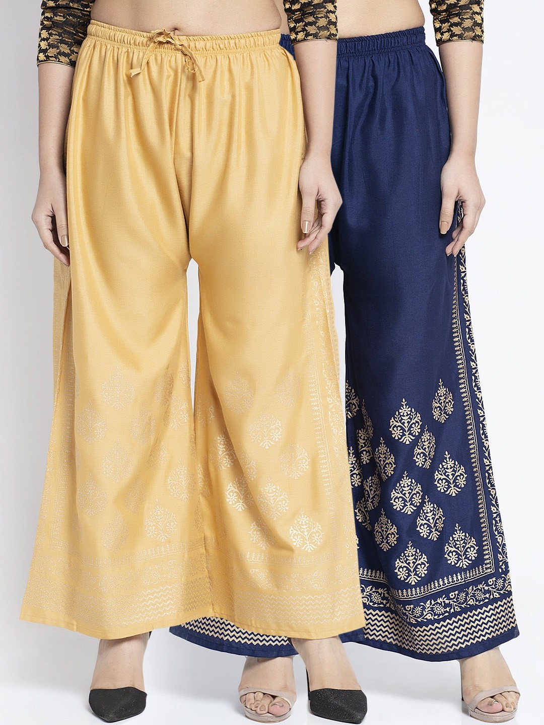 

GRACIT Women Pack of 2 Beige & Navy Blue Printed Wide Leg Palazzos