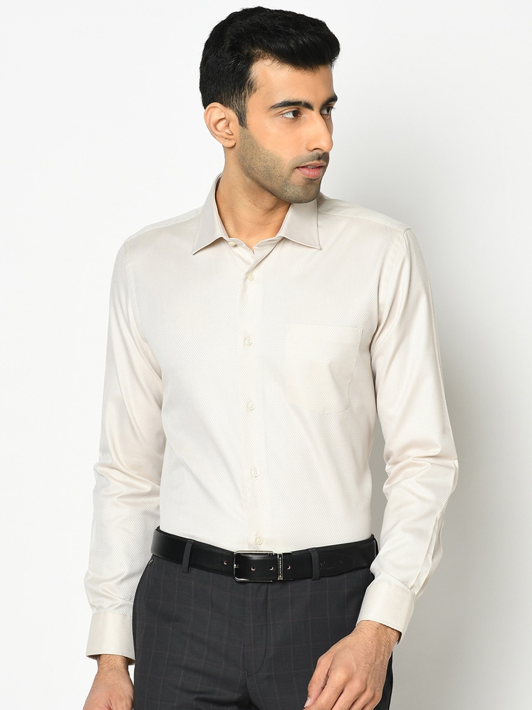 

Blackberrys Men Cream-Coloured Slim Fit Self Design Formal Shirt