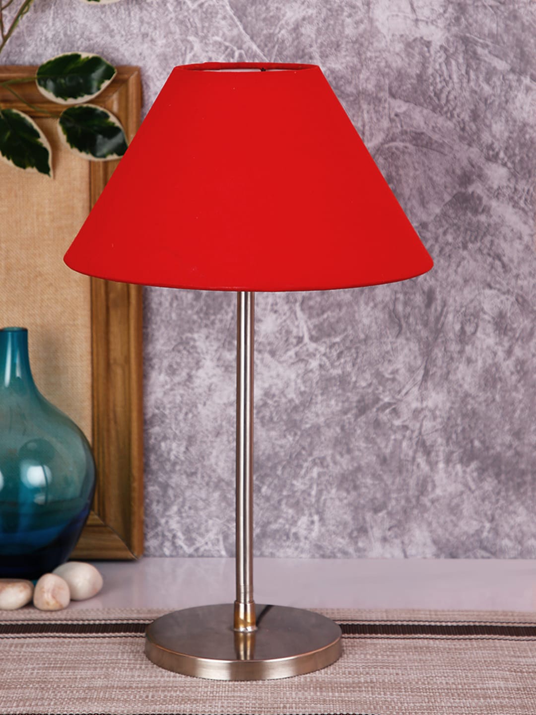 

Devansh Red & Silver-Toned Solid Traditional Table Lamp