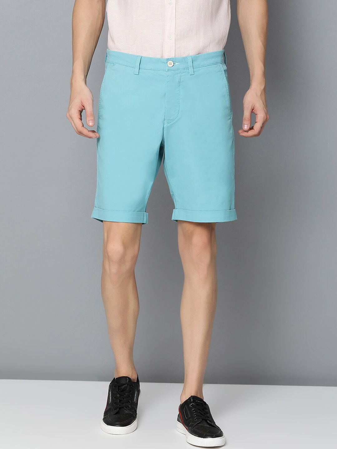 

GANT Men Blue Solid Regular Fit Regular Shorts