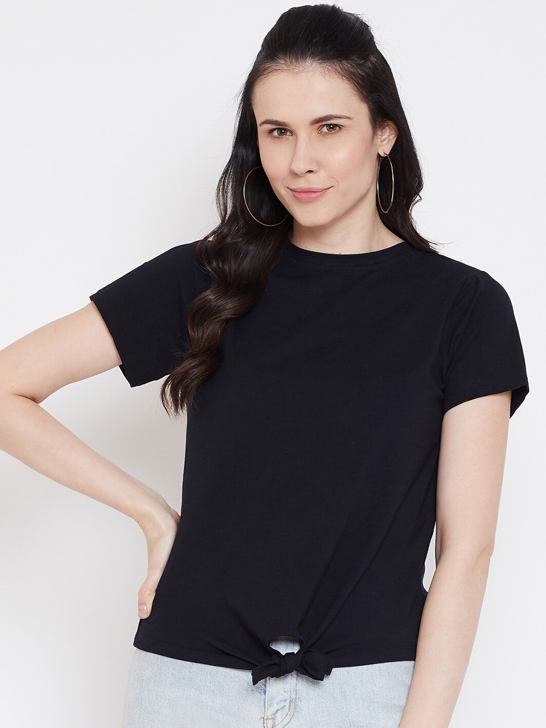 

Imfashini Women Navy Blue Solid Round Neck T-shirt With Front Knot