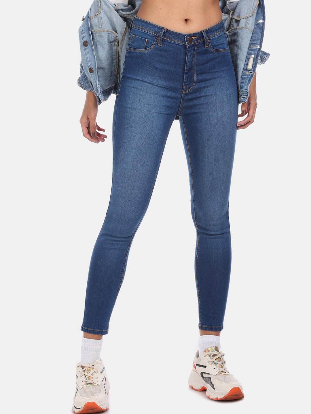 

Flying Machine Women Blue Washed Slim-Fit Jeggings