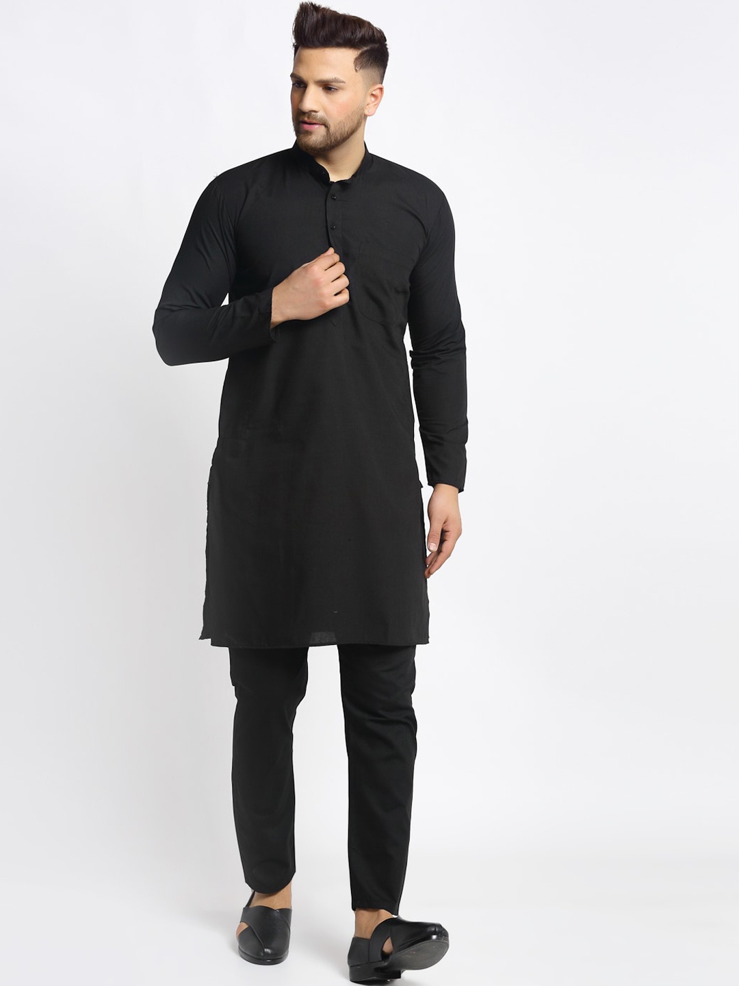 

Jompers Men Black Solid Kurta with Pyjamas
