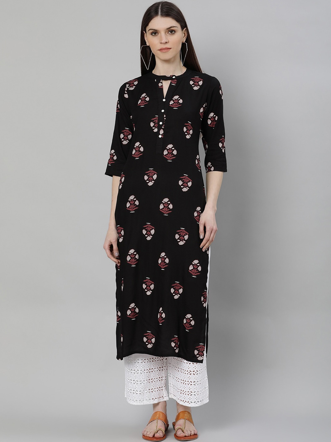 

Gerua By Libas Women Black Red Floral Printed Keyhole Neck Kurta