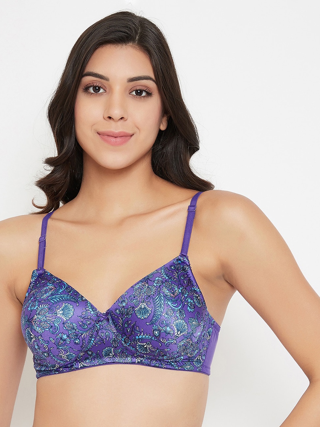 

Clovia Purple & White Printed Non-Wired Lightly Padded T-shirt Bra BR1277Y1536E