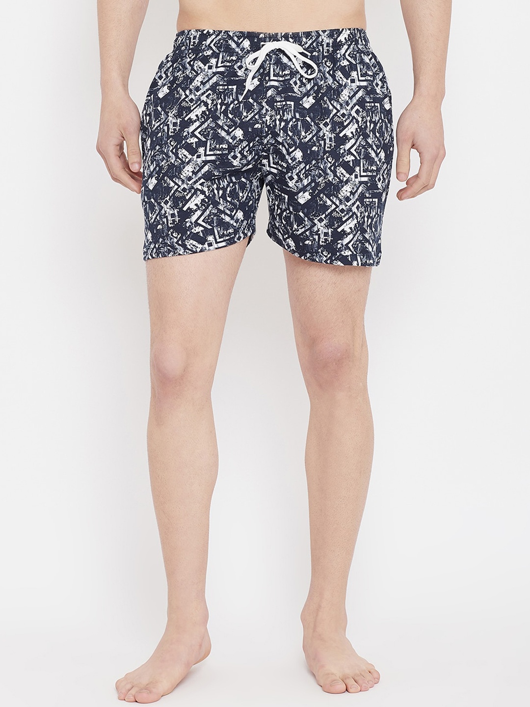 

Rodzen Men Navy Blue & White Printed Lounge Shorts