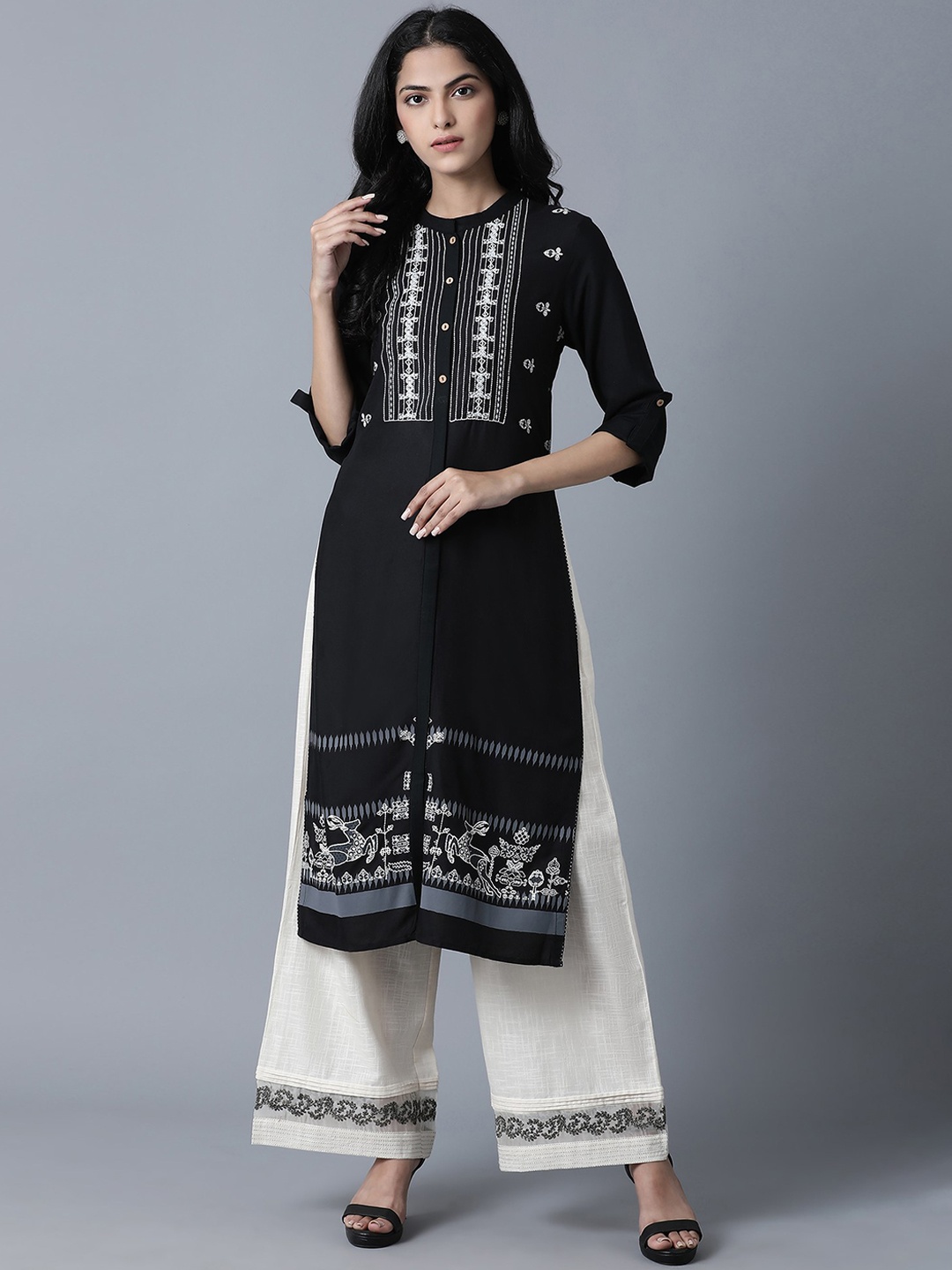

W Women Black Quirky Printed Kurta