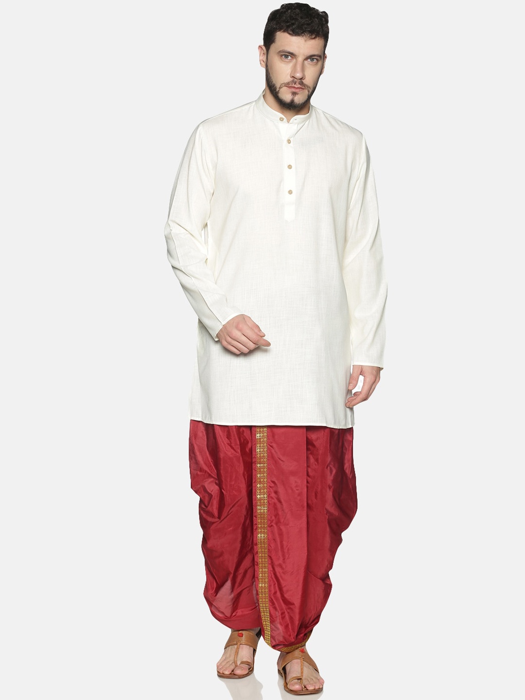 

TATTVA Men Off-White & Maroon Solid Kurta with Dhoti Pants
