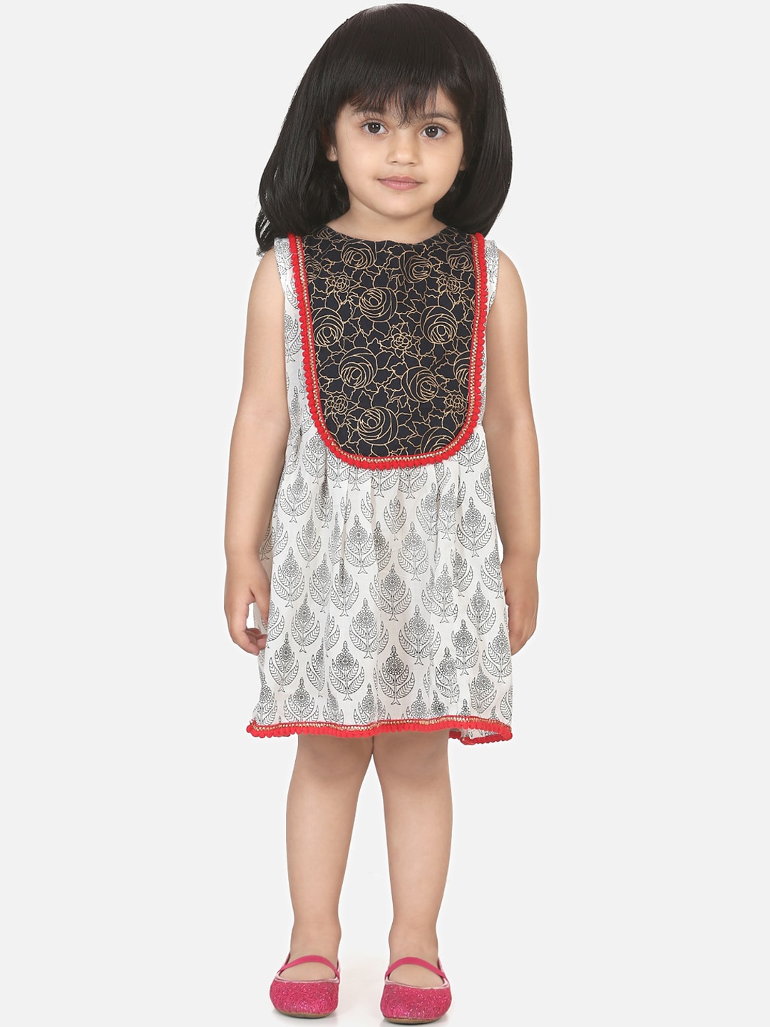 

BownBee Girls White Printed Fit and Flare Dress