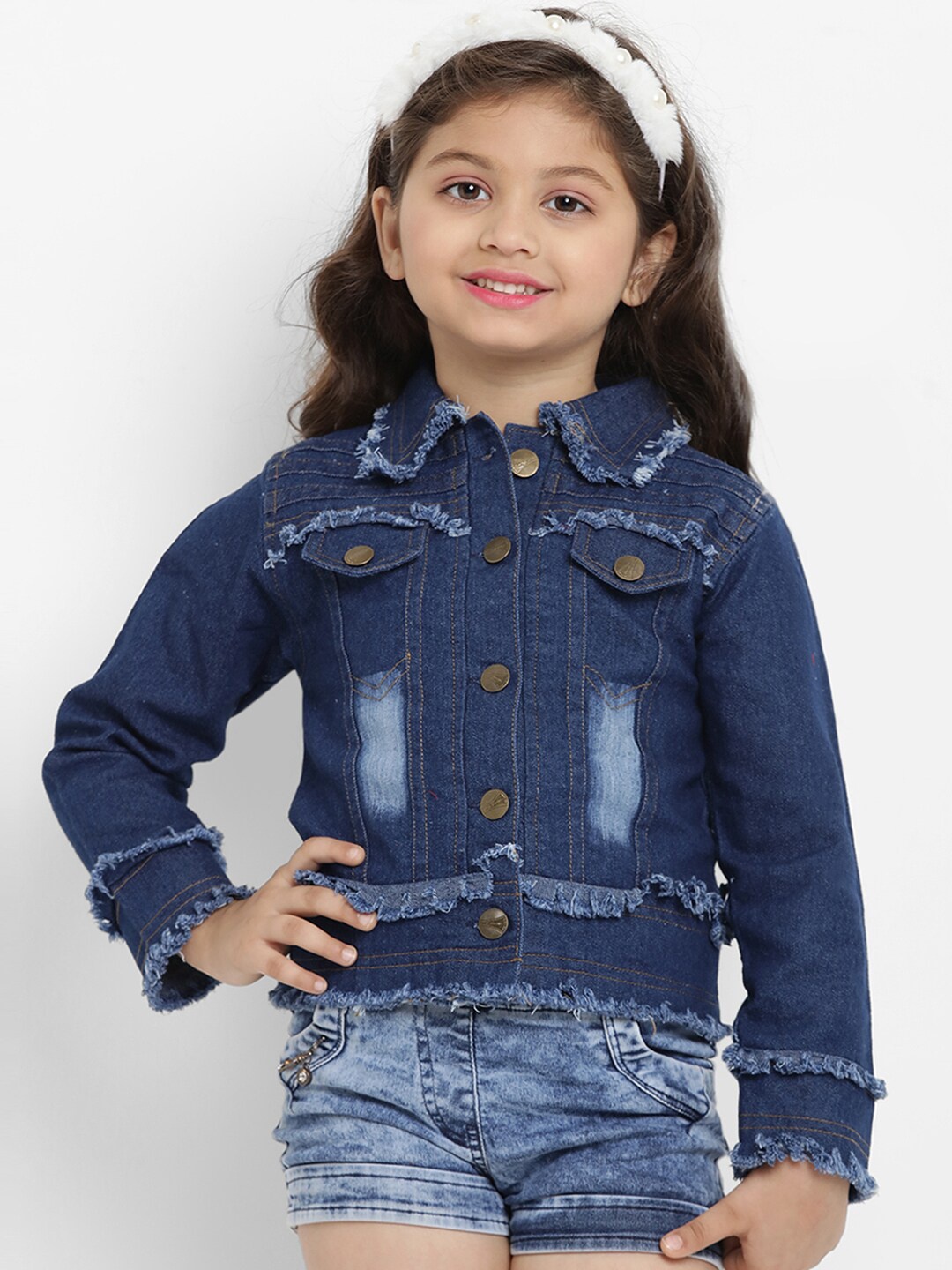 

Bitiya by Bhama Girls Blue Embroidered Lightweight Denim Jacket
