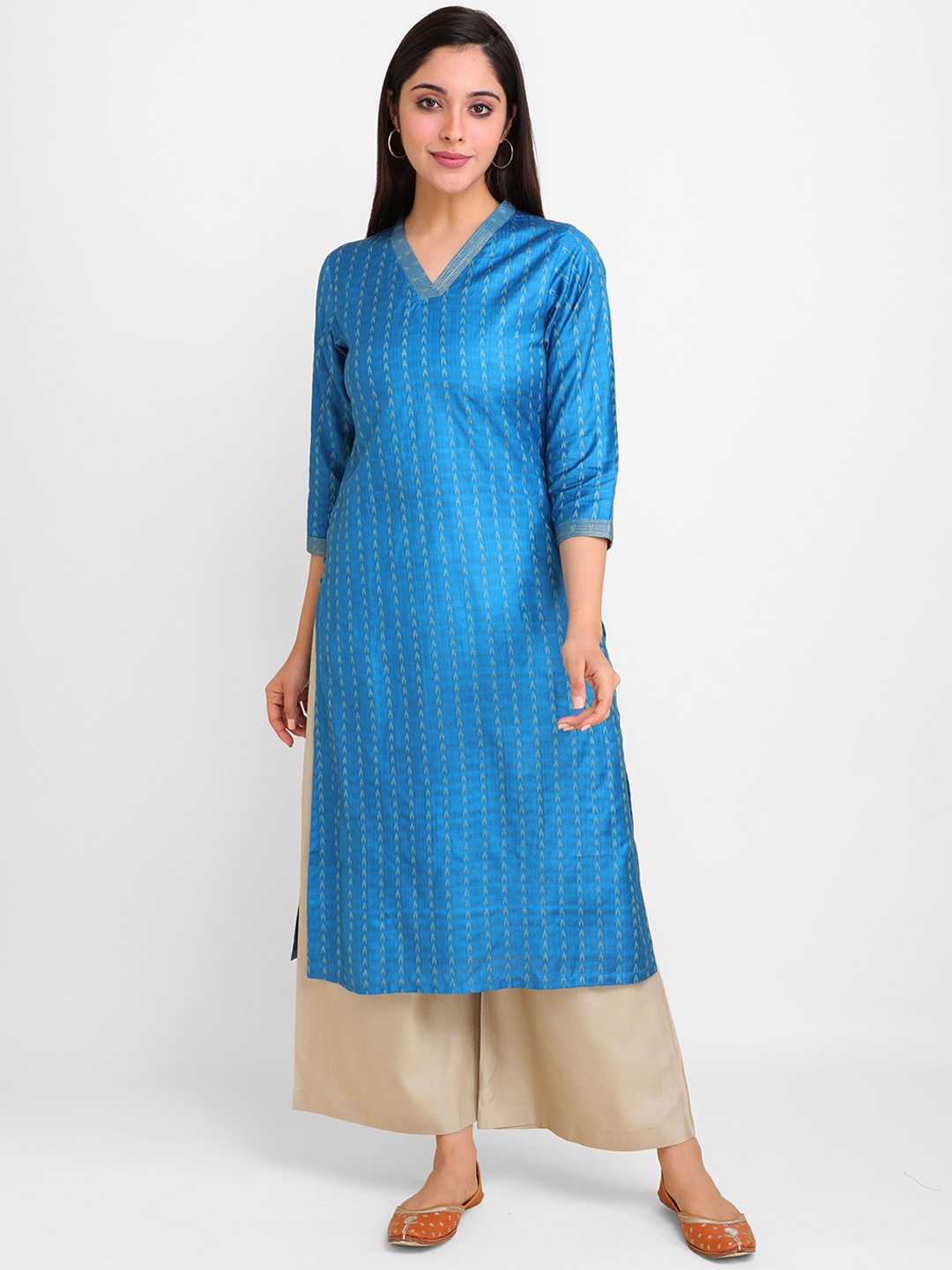 

lal10 Women Blue Kurta
