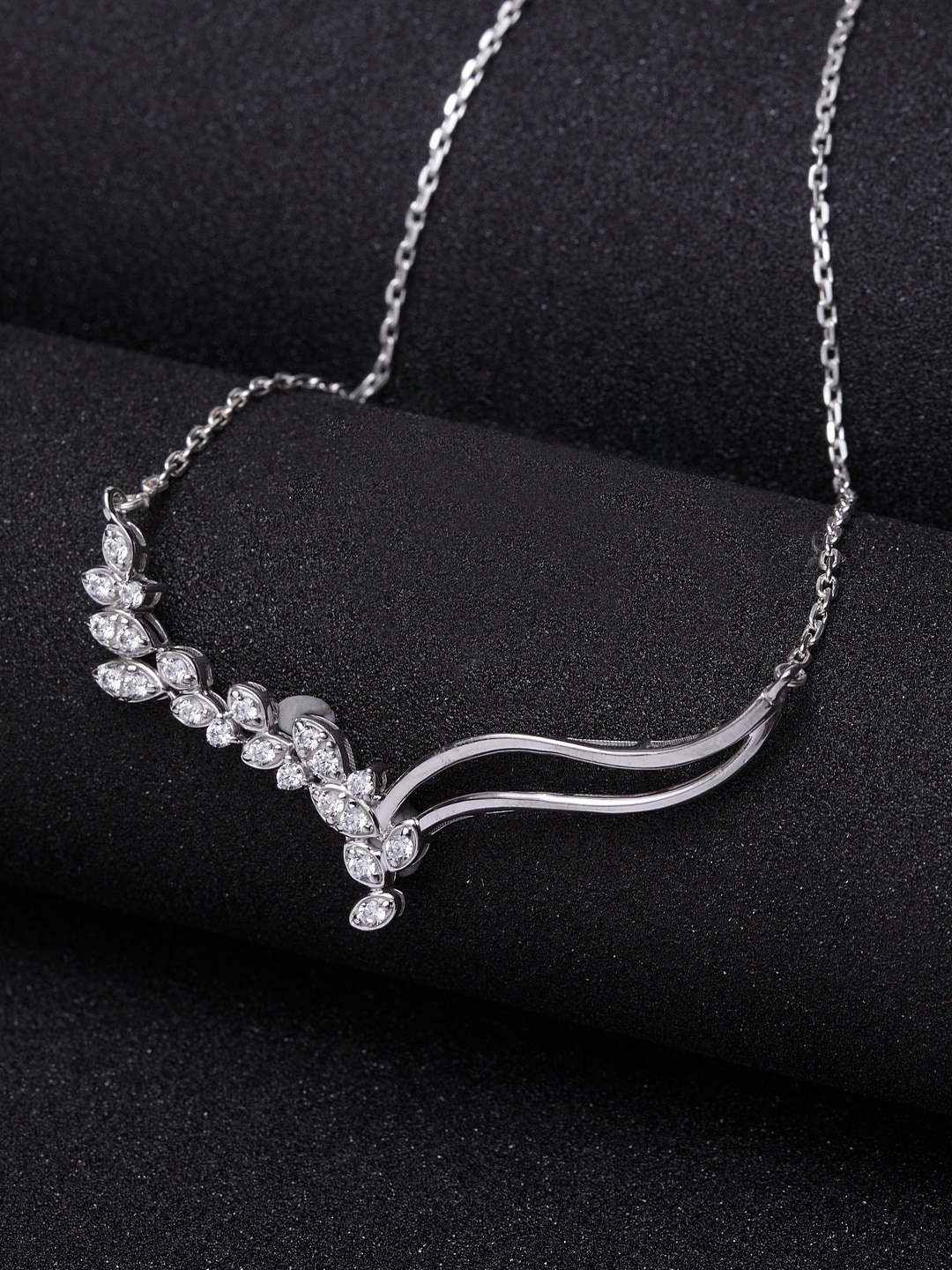 

Clara Women Silver Stone Pendant Necklace