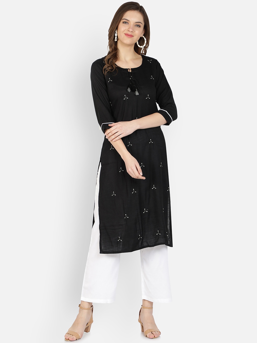 Dipsha Women Black Floral Embroidered Thread Work Kurta