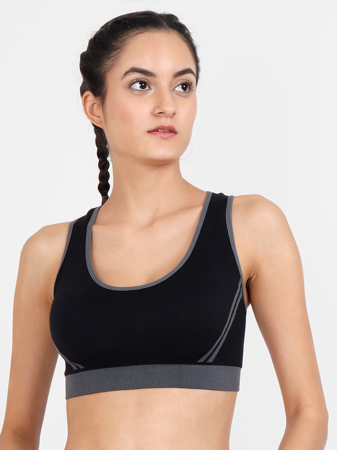 

Lebami Black Solid Non-Wired Removable Padding Workout Bra 3606 Black_30C