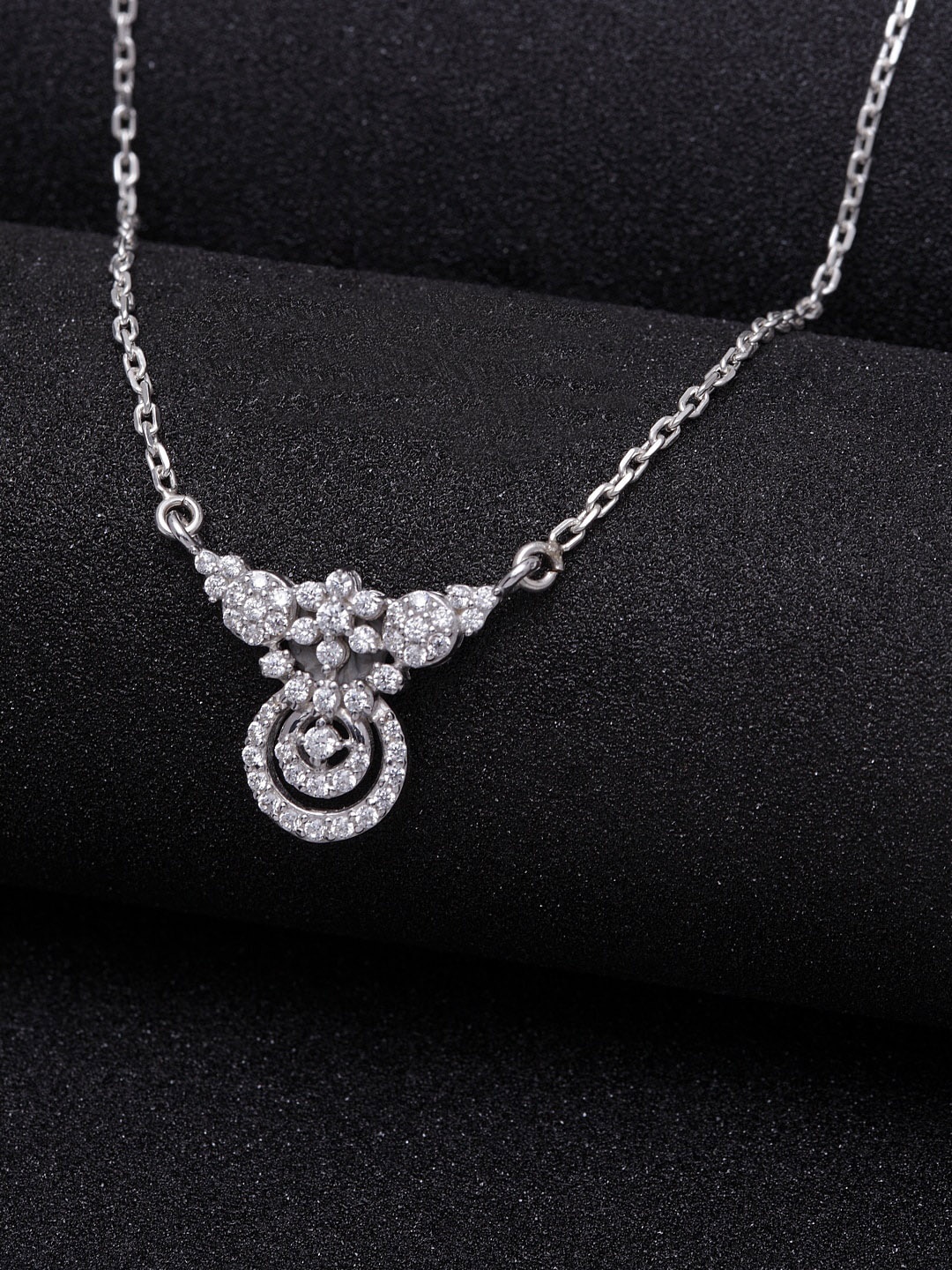 

Clara Silver Aria Pendant Necklace