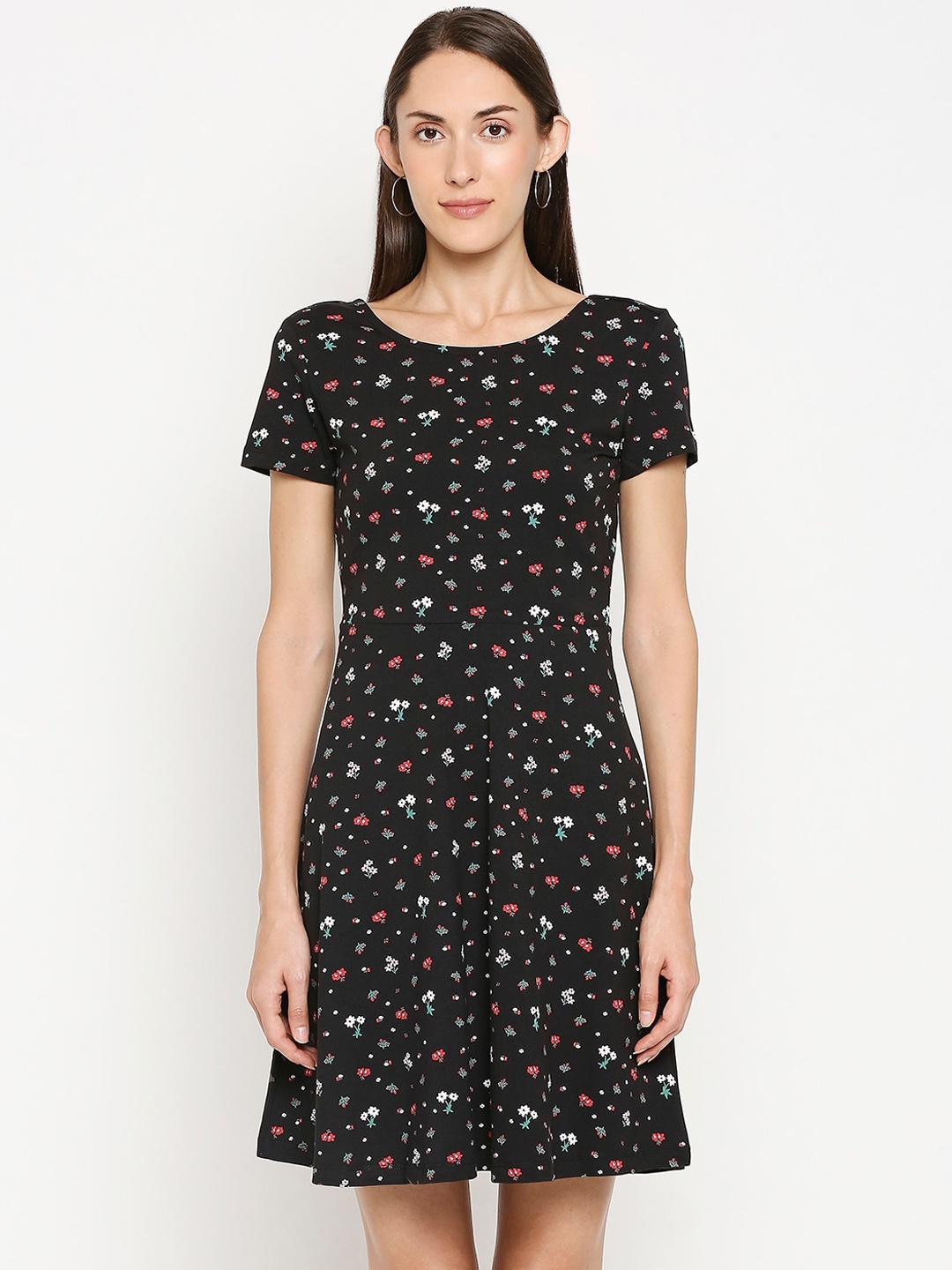 

Honey by Pantaloons Women Black Printed Fit and Flare Dress