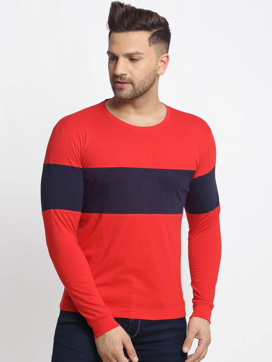 

Friskers Men Red Colourblocked Round Neck T-shirt