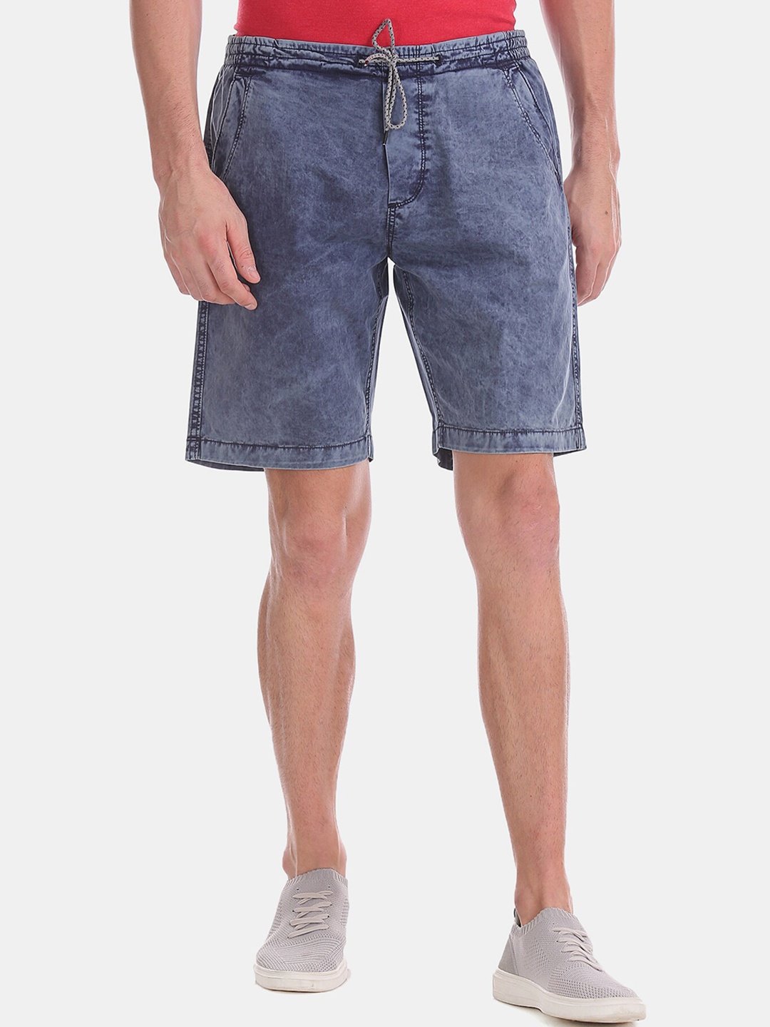 

Aeropostale Men Blue Washed Regular Fit Regular Shorts