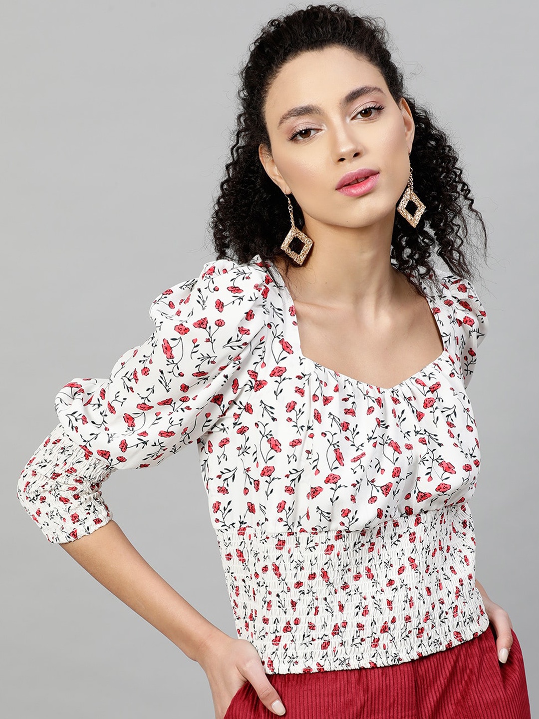 

STREET 9 White Floral Printed Puff Sleeves Crepe Top