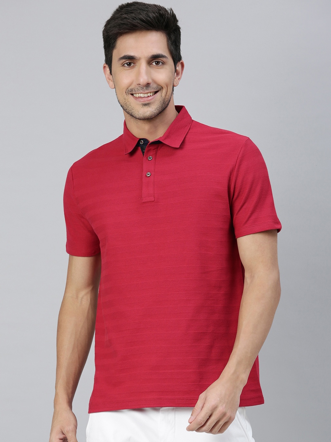 

RARE RABBIT Men Rings-4 Slim Fit Solid Polo Collar T-Shirt, Red