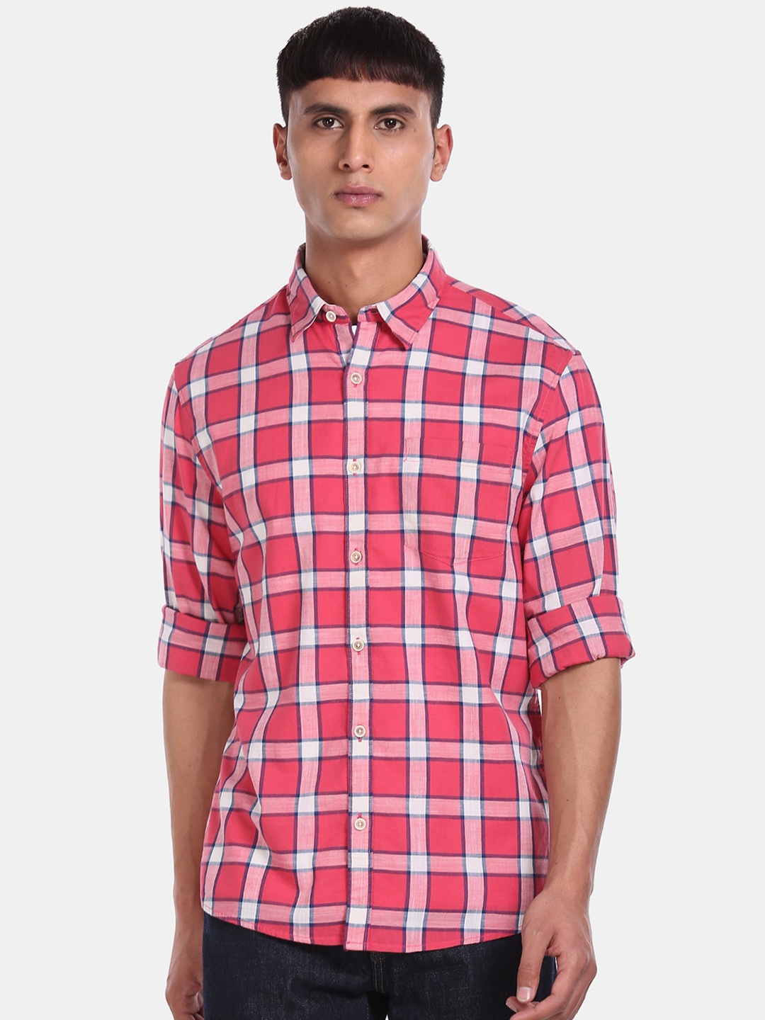 

Ruggers Men Pink & White Regular Fit Checked Cotton Casual Shirt