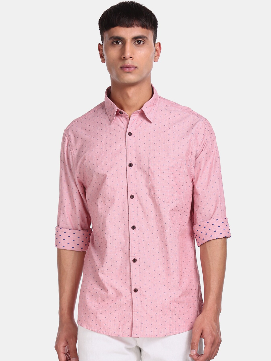 

Ruggers Men Pink & Blue Regular Fit Printed Cotton Casual Shirt