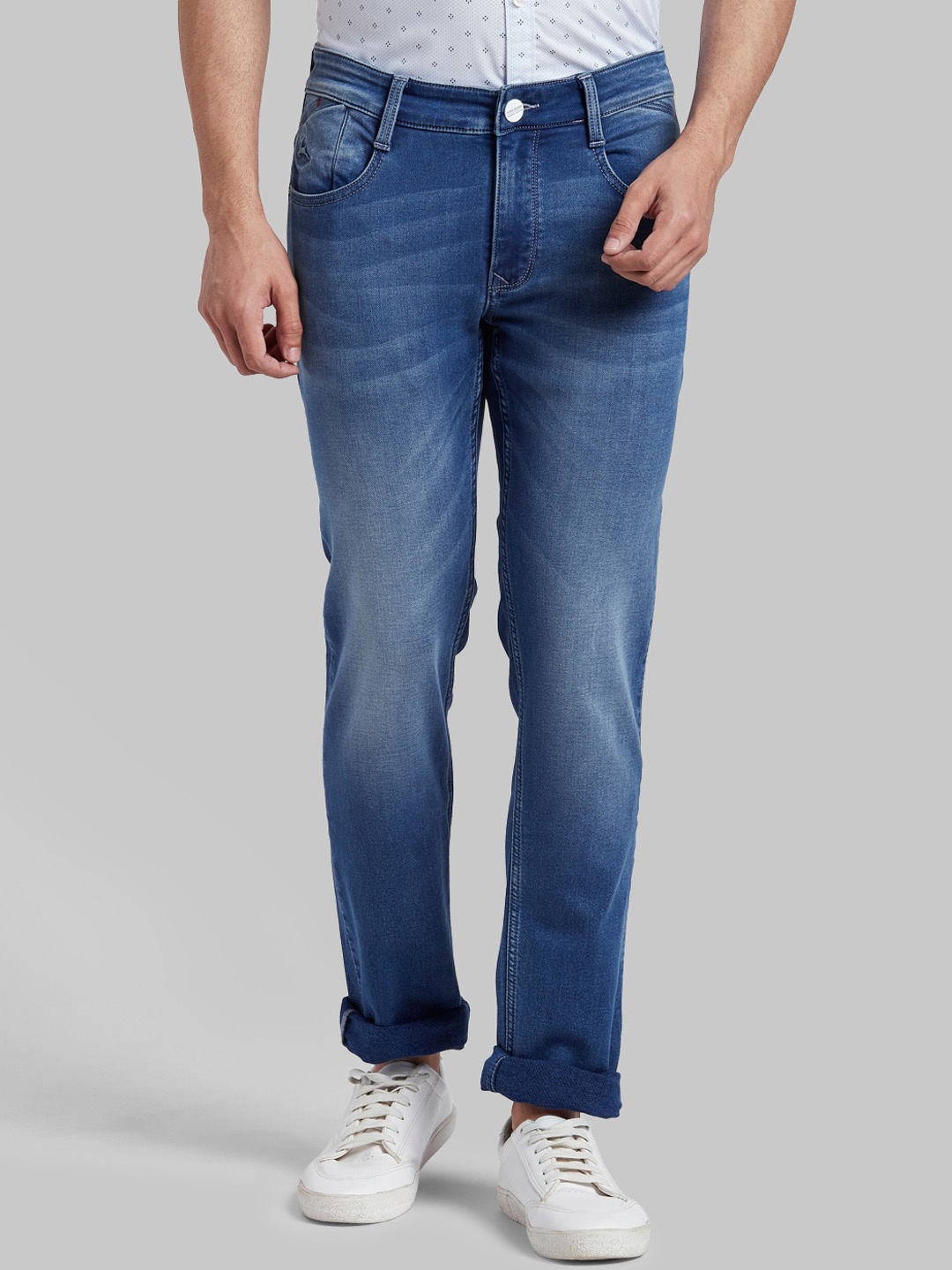

Parx Men Blue Tapered Fit Mid-Rise Clean Look Jeans