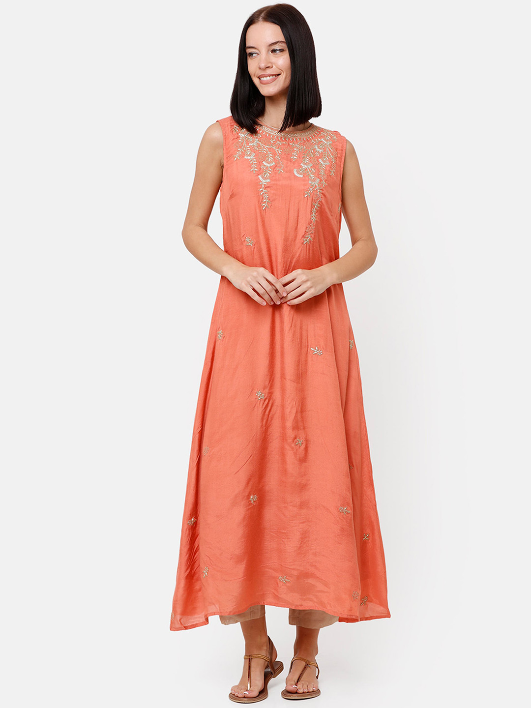 

IMARA Women Pink & Gold-Toned Embroidered Kurta with Ethnic Jacket & Trousers