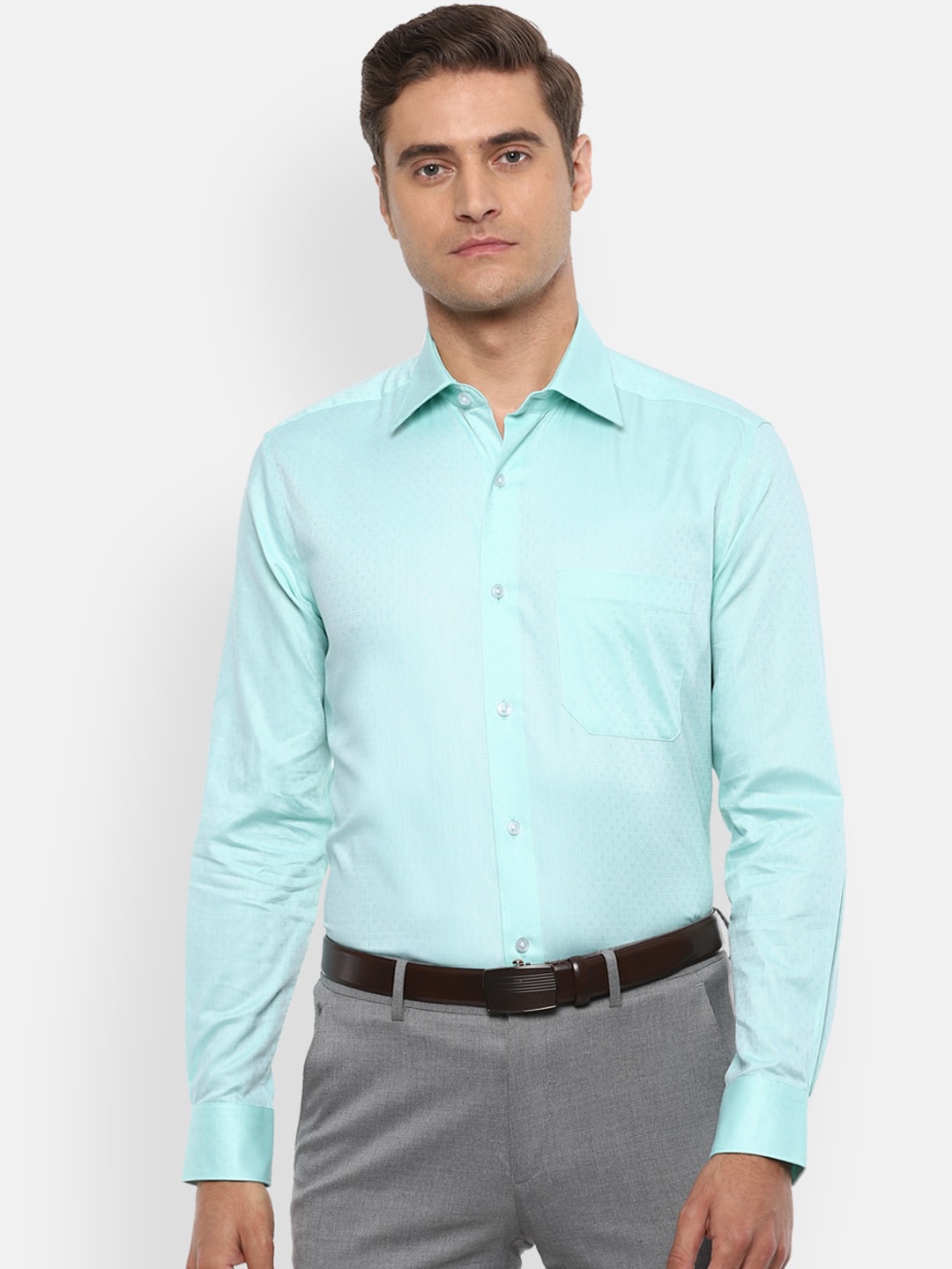 

Peter England Men Blue Regular Fit Solid Formal Shirt