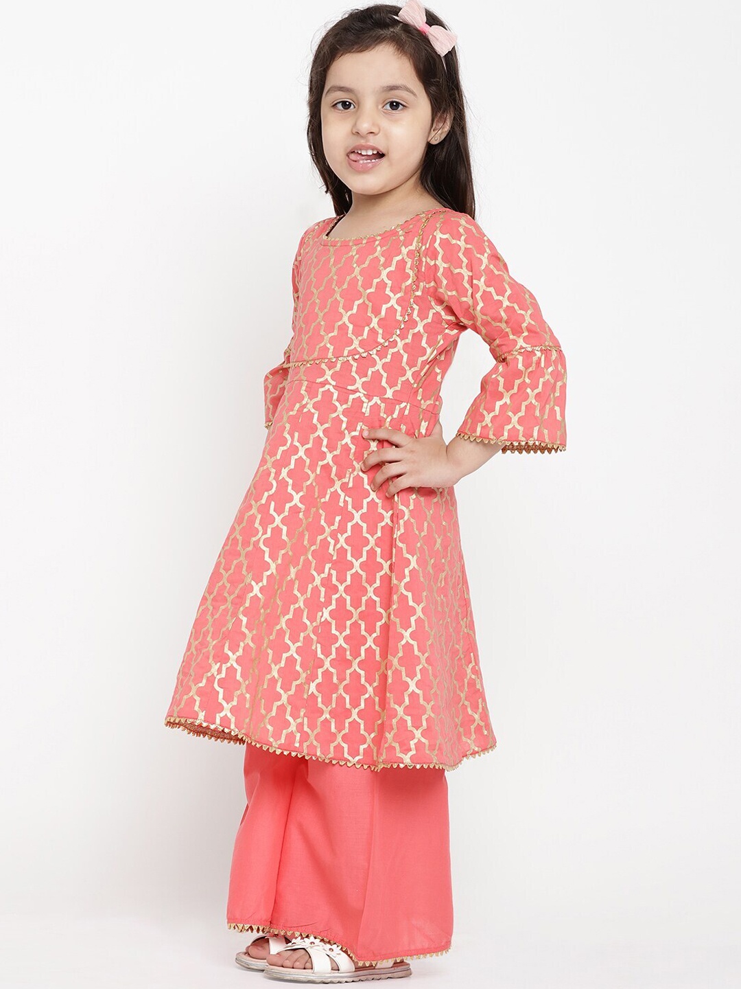 

Bitiya by Bhama Girls Peach-Coloured Printed Kurta with Palazzos