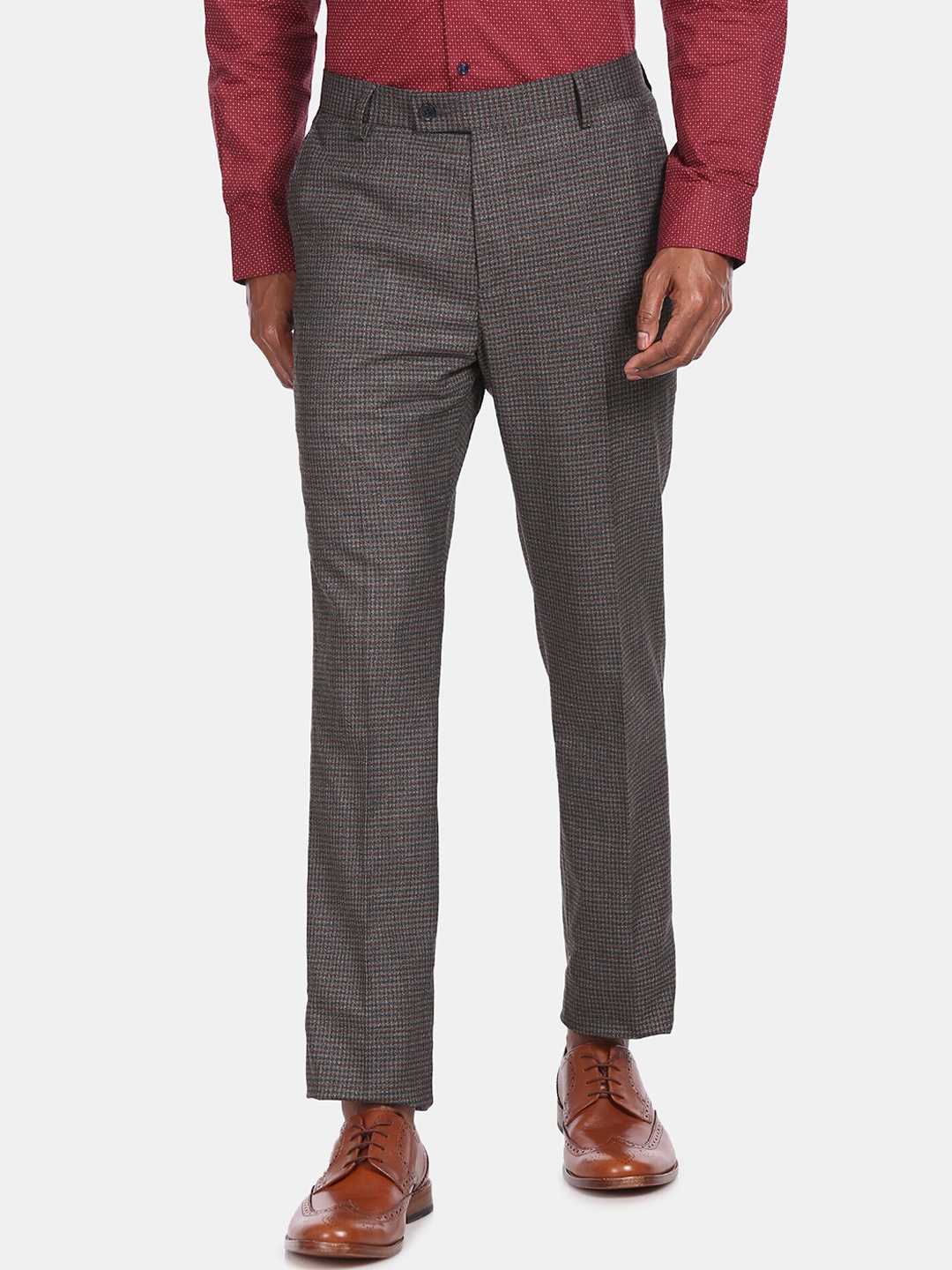 

Arrow Men Grey Regular Fit Checked Formal Trousers