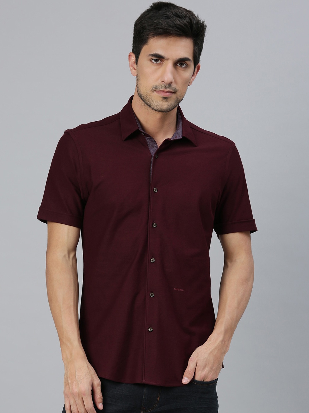 

RARE RABBIT Men Maroon Regular Fit Solid Casual Shirt