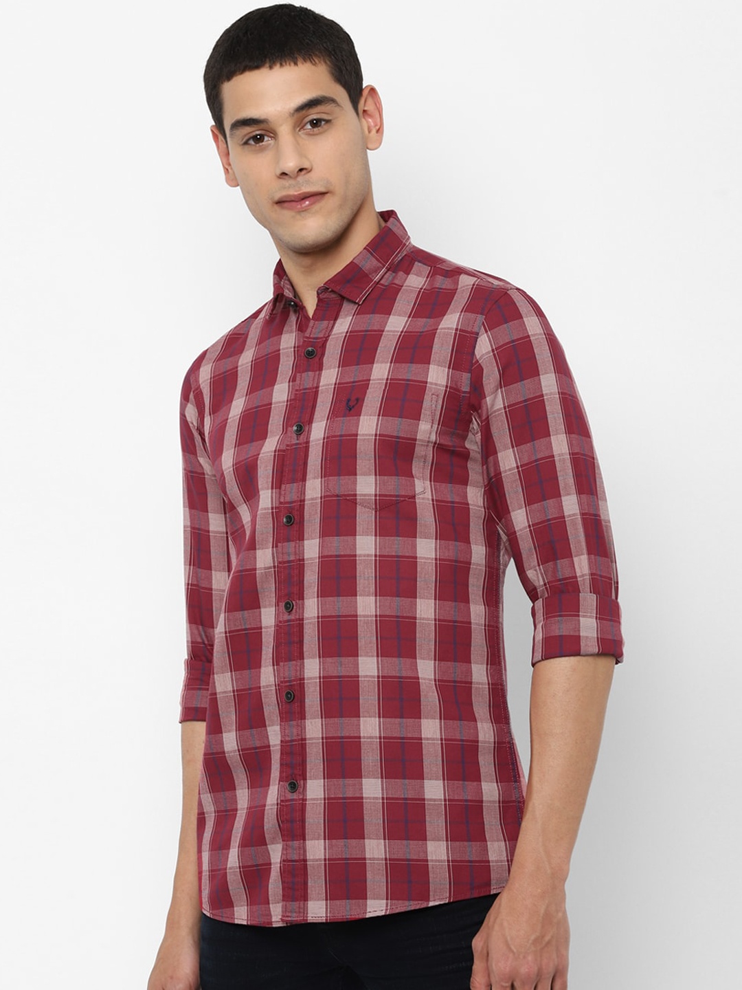

Peter England Men Maroon & White Regular Fit Checked Casual Shirt
