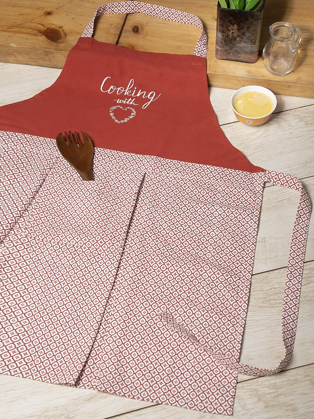 

BLANC9 Unisex Red & White Printed Cotton Apron