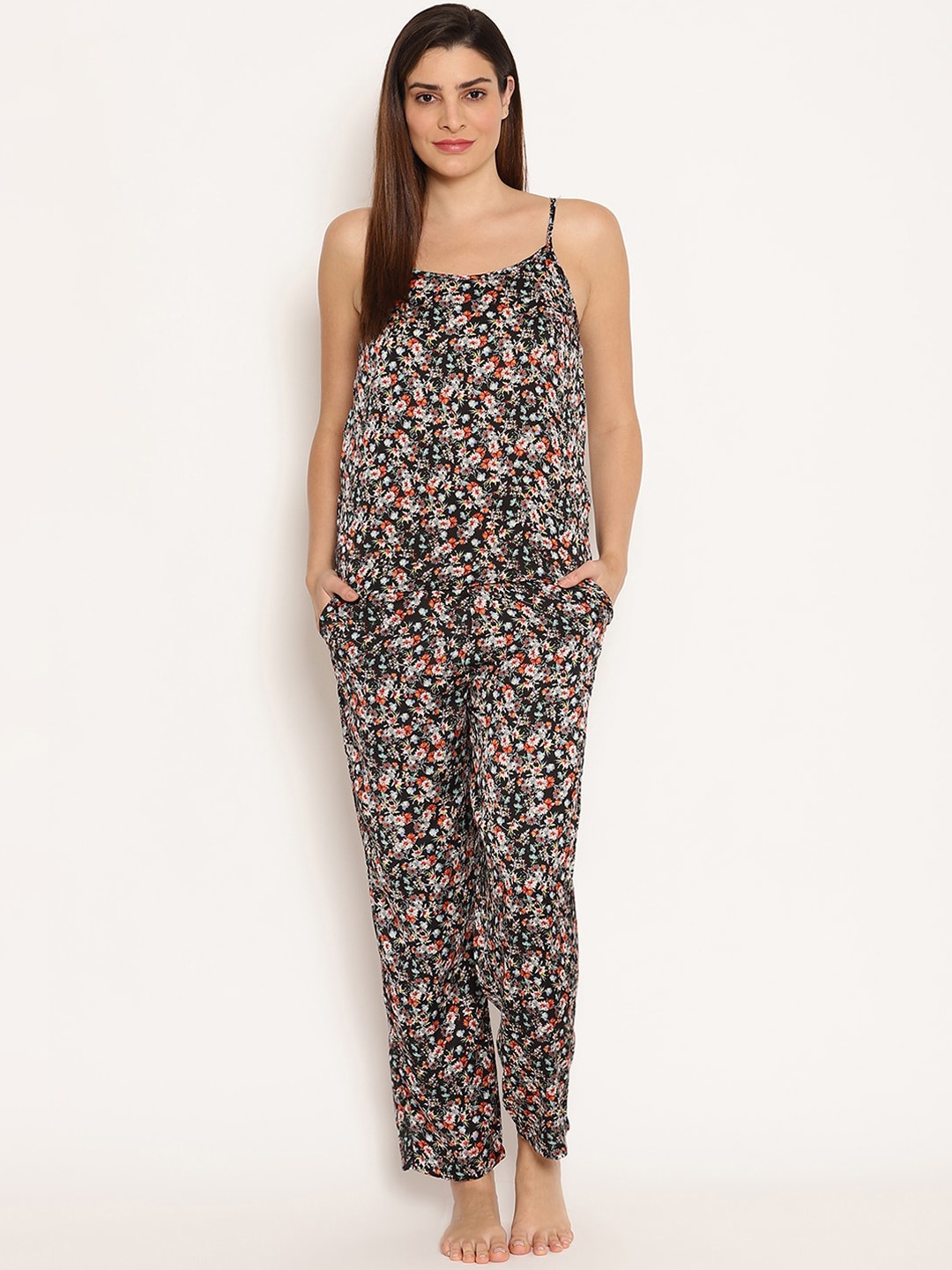 

HOUSE OF KKARMA Women Black Printed Night suit