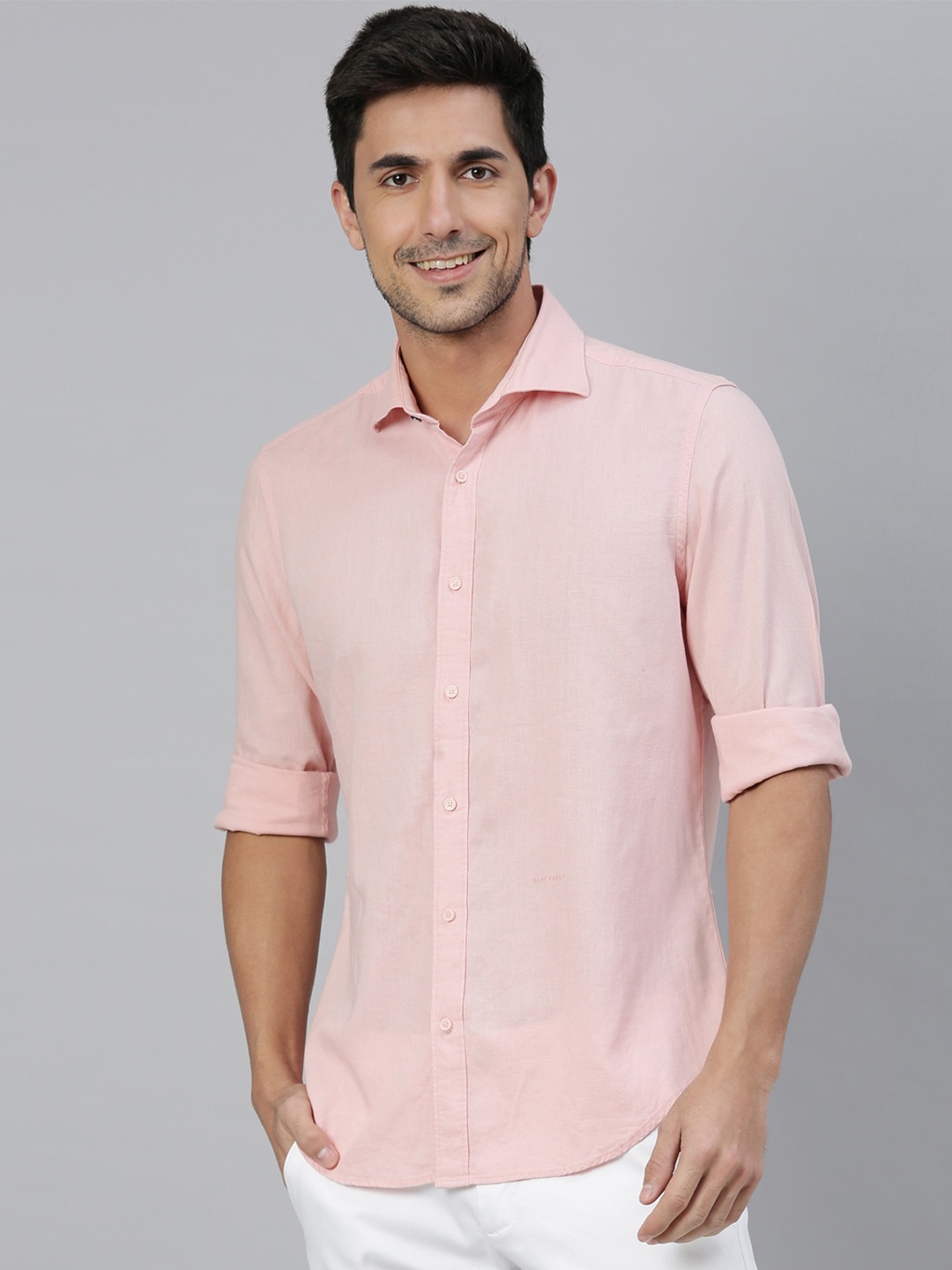 

RARE RABBIT Men Genova Regular Fit Solid Shirt, Peach