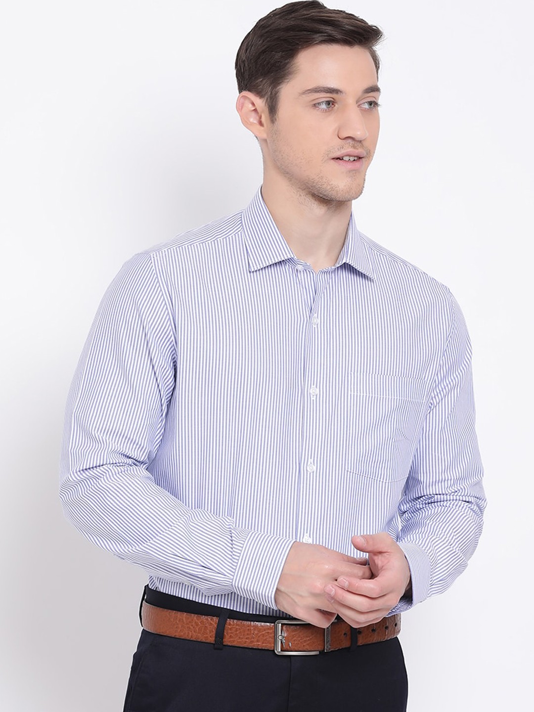 

Turtle Men Blue Slim Fit Striped Casual Shirt