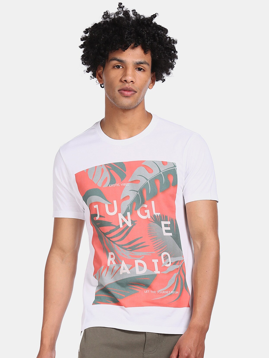 

Flying Machine Men White Green Printed Round Neck Cotton Pure Cotton T-shirt