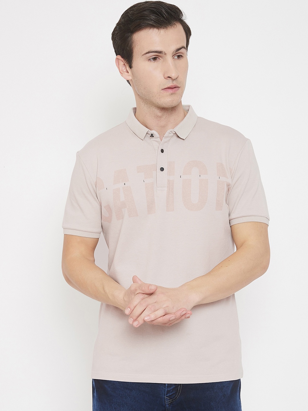 

QUBIC Men Beige Solid Polo Collar T-shirt